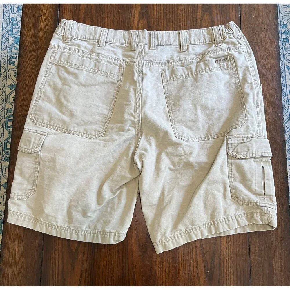Wolverine Flat Front Khaki Cargo Shorts Men's Size 38" Waist 9" Inseam - Picture 3 of 8